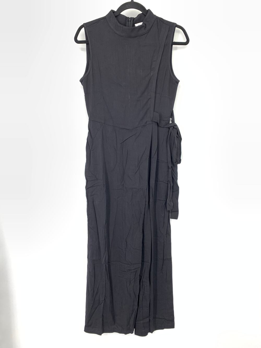 Love Sadie Sleeveless Mock Neck Tie Waist Jumpsuit Womens Sz Small Black NEW